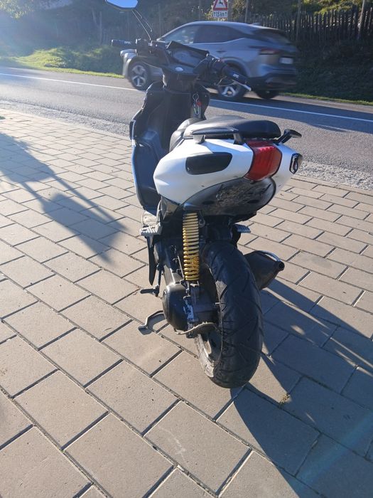 Aprilia sr 50 factory