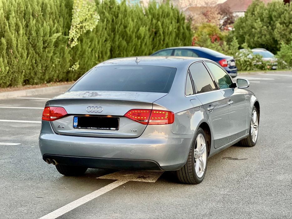 Audi A4 B8 2.0 TDI 143 cp normă de poluare euro 5 an fabricatie 2011