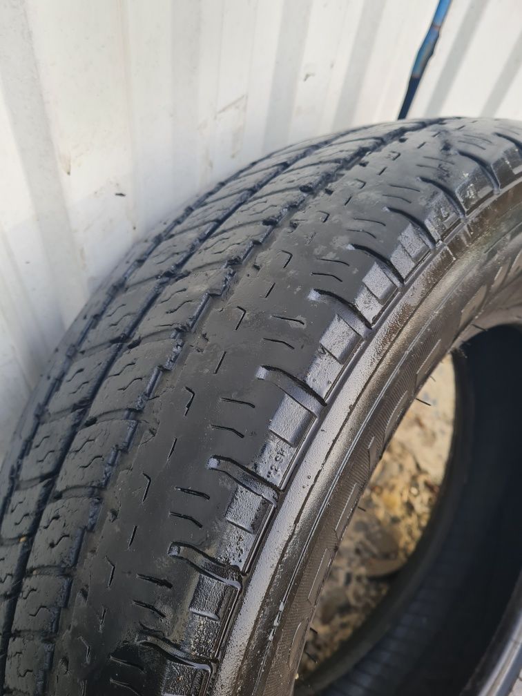 2 Anvelope de vara *235/65R16C*Tigar*LICHIDARE STOC*50 Lei Buc*