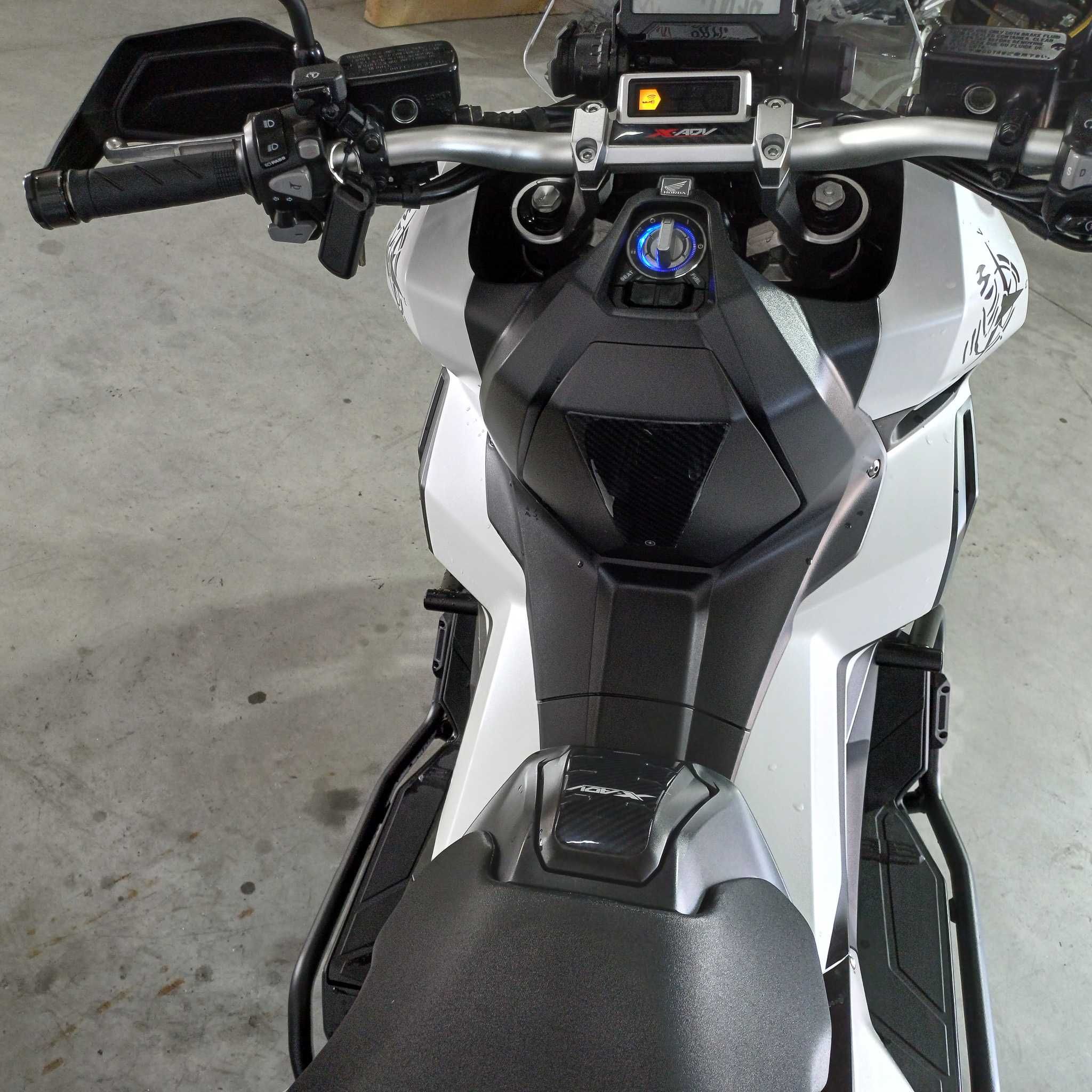 Scuter Honda X-ADV 750 DCT ABS | H01361 | motomus.ro