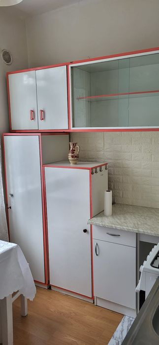 Mobila de bucatarie