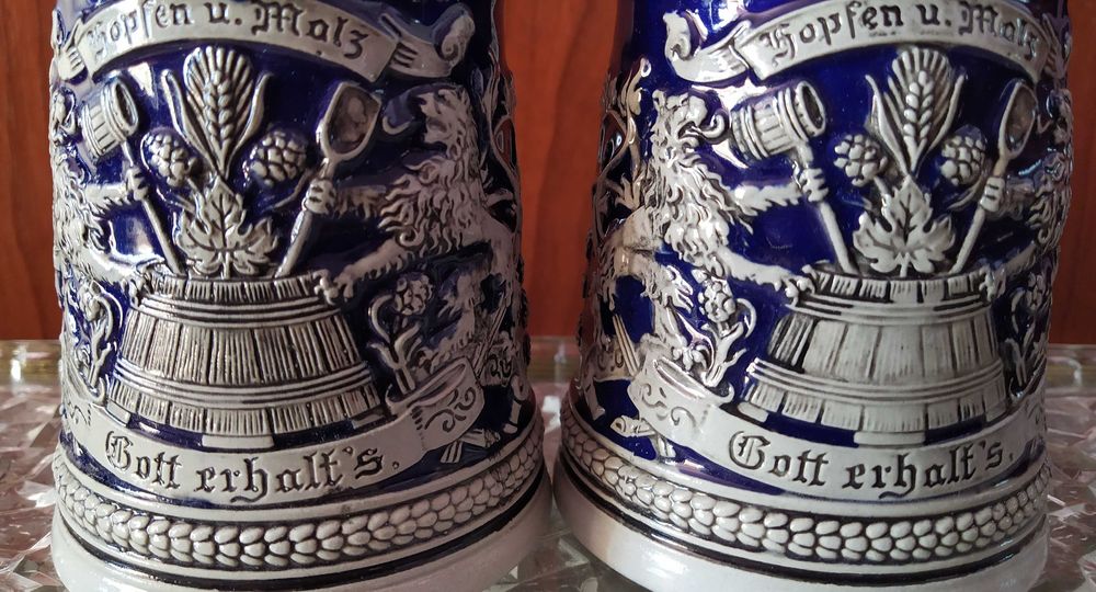 2 Căni ceramică GERTZ originale. detalii deosebite .Capacitate 300 ml.