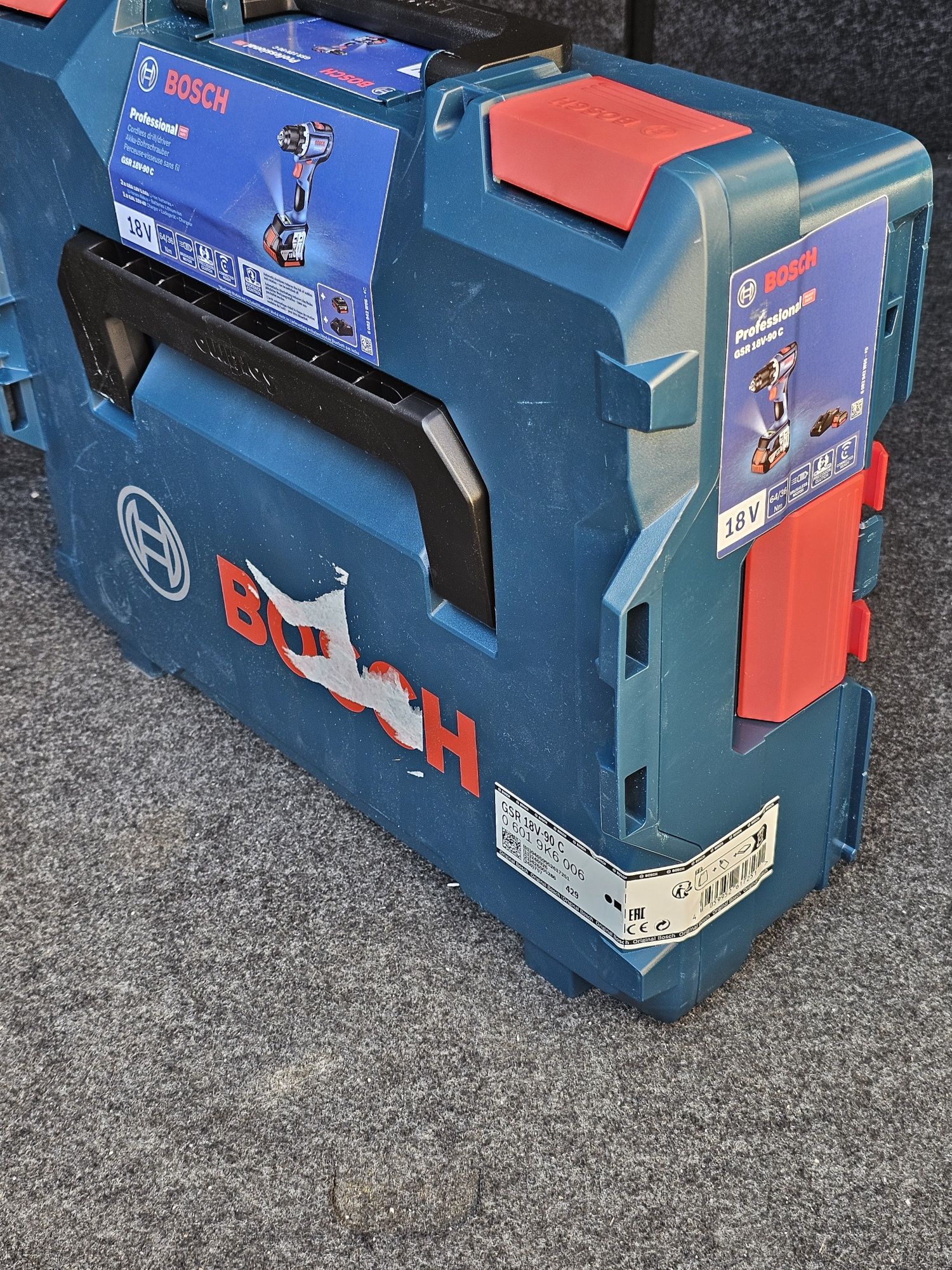 Masina de gaurit si insurubat (bormasina) pe acumulator Bosch Professi