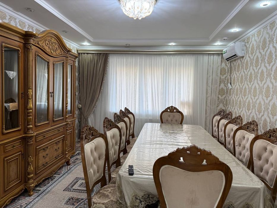 Срочна продается 3х ком квартира фсемы удобствамы