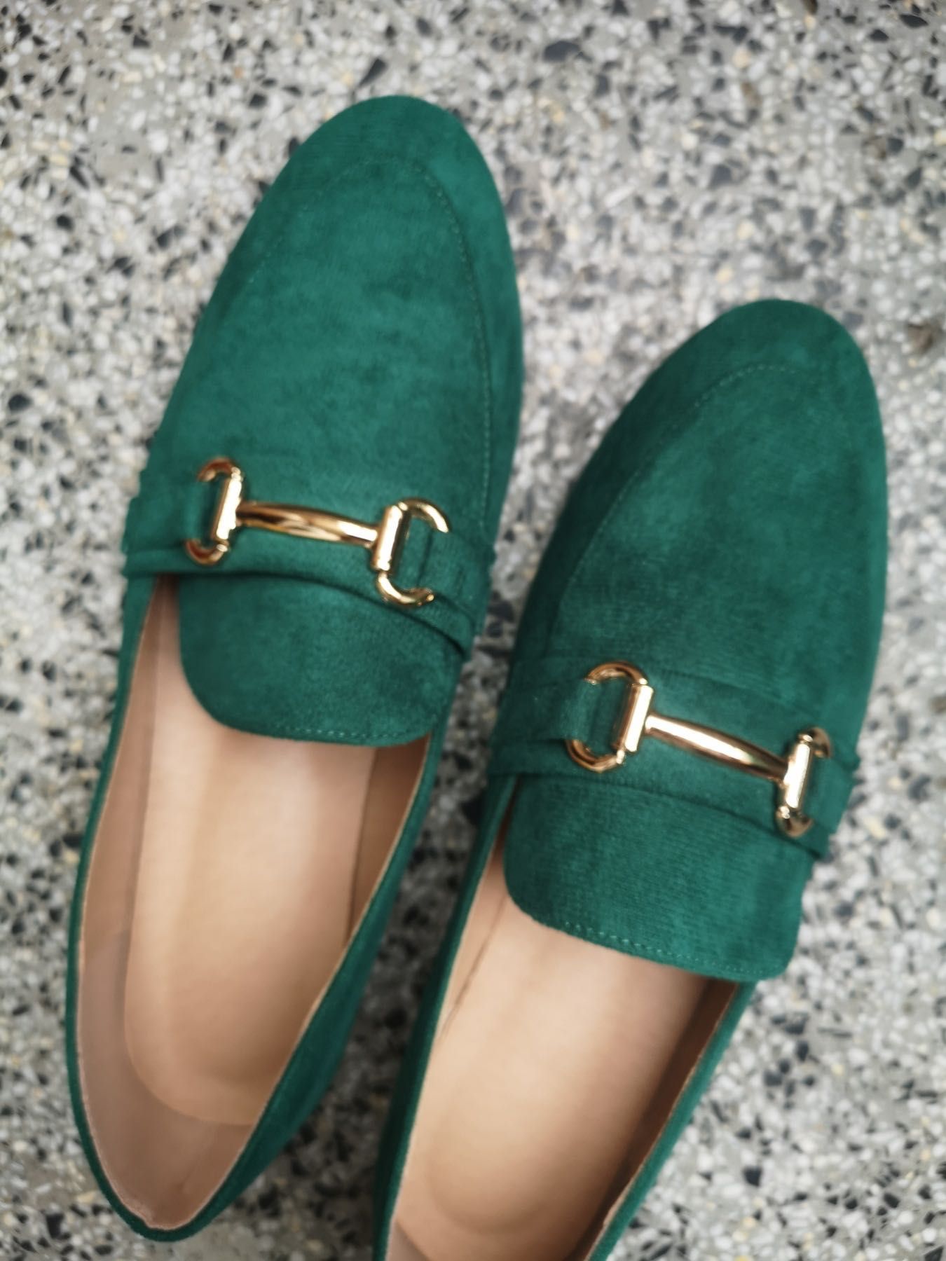 Зелени обувки - мокасини