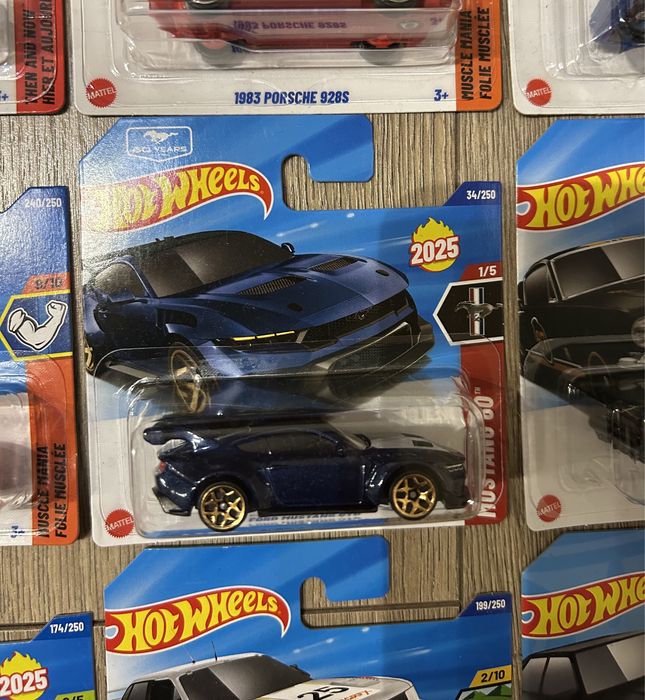Hot wheels porsche bmw ford nissan audi колички