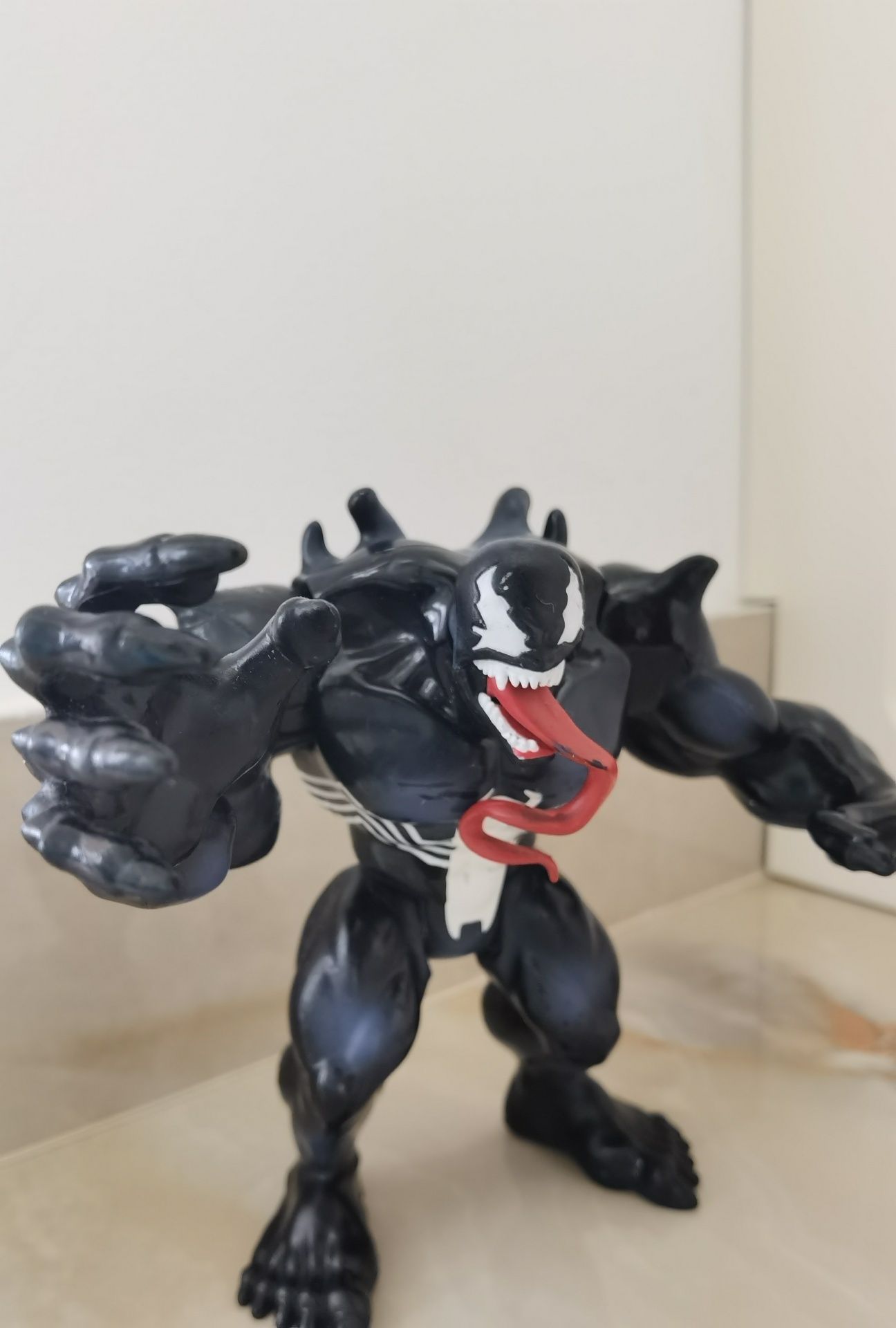 Venom Hasbro 2012