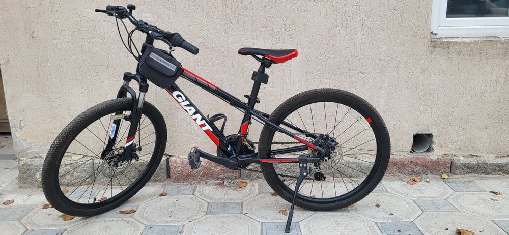 Продам велосипед Giant