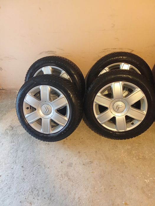 Джанти с гуми за Ситроен