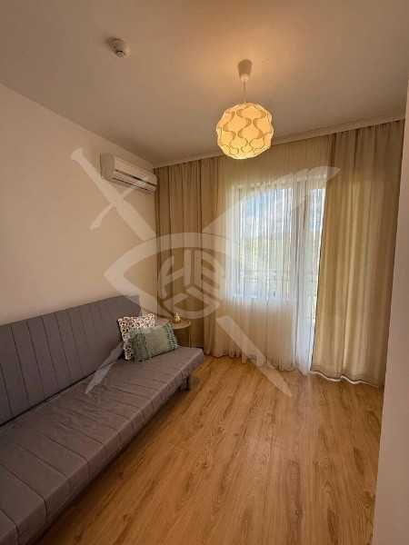 Продава се Тристаен апартамент в Обзор - 92 кв.м за 1139 €/кв.м - Снимка #9