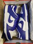 Nike Dunk Low.