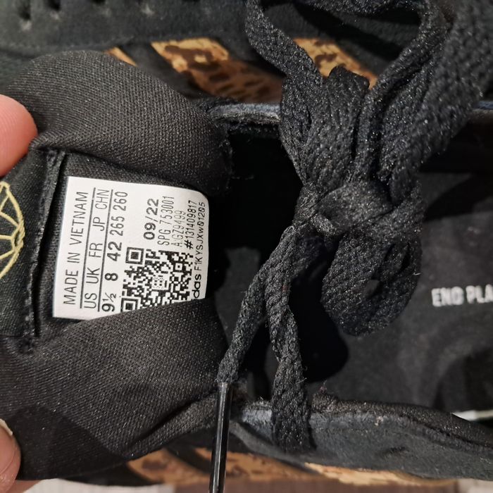 Vând adidasi originali