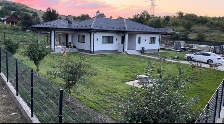 Casa plan partier / patru camere