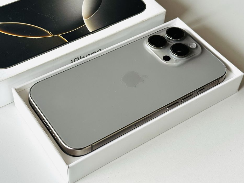 НОВ! Iphone 16 Pro 256GB Natural Titanium Гаранция 1 година