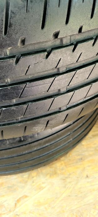 4 Cauciucuri cu capace ford vara 215/60 r16,si jante