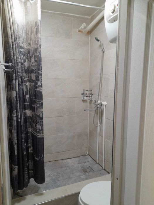 Camera de camin la piata