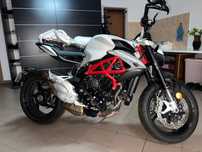 MV Agusta Brutale 800
