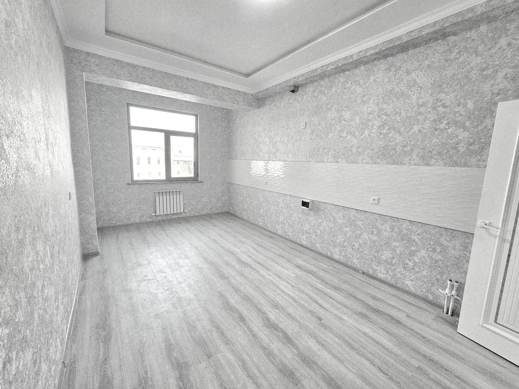EKO shahar markazida 2 xonalik 74 m2  kvartira arendaga beriladi