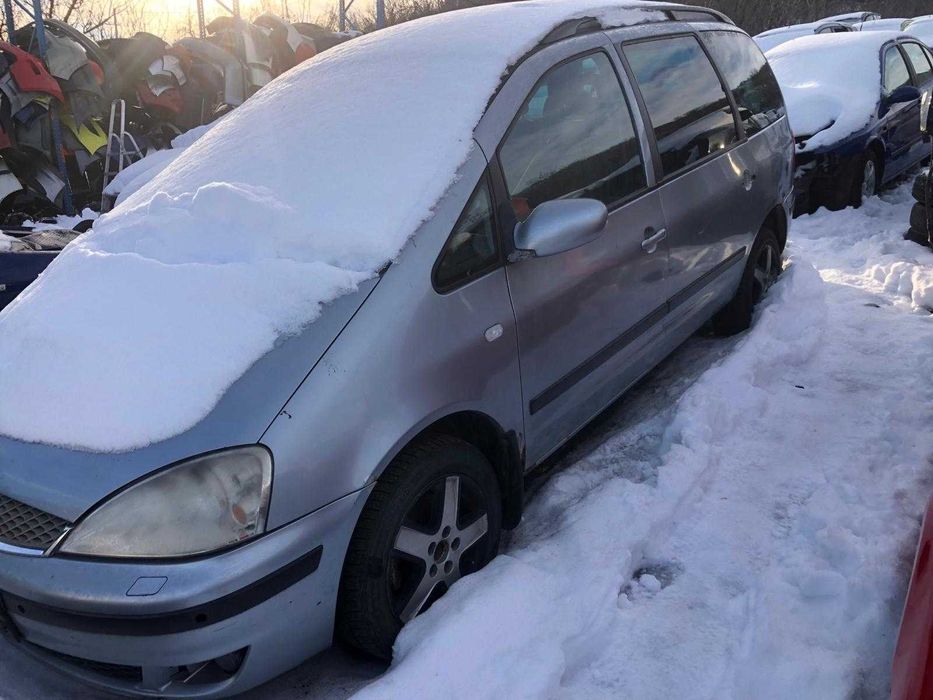 Dezmembram Ford Galaxy 2002 1.9 Diesel