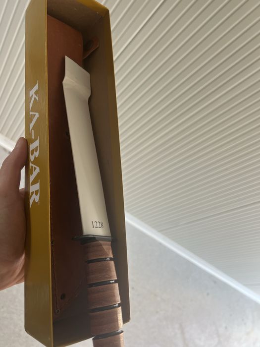 Нов боен нож Ka-Bar USMC Fighter Plain 1095 Carbon