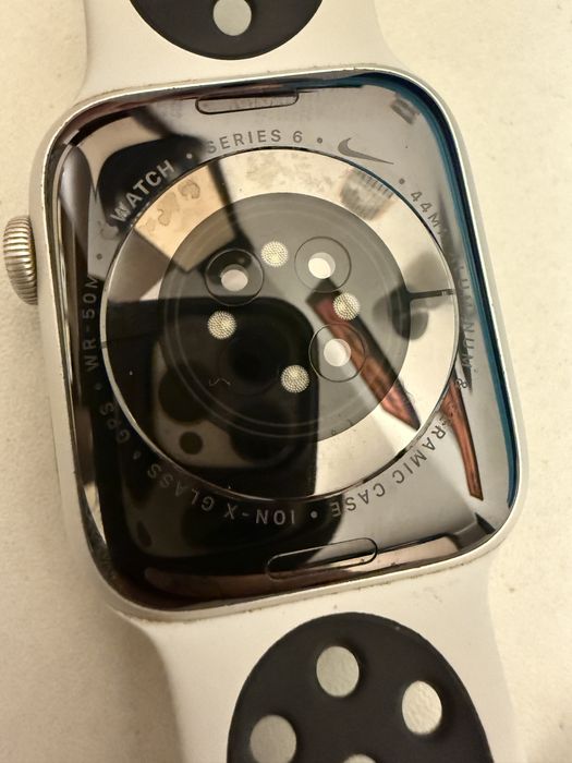 Ceas Apple Watch Nike Seria 6 GPS 44 MM