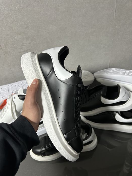 Alexander mcqueen black