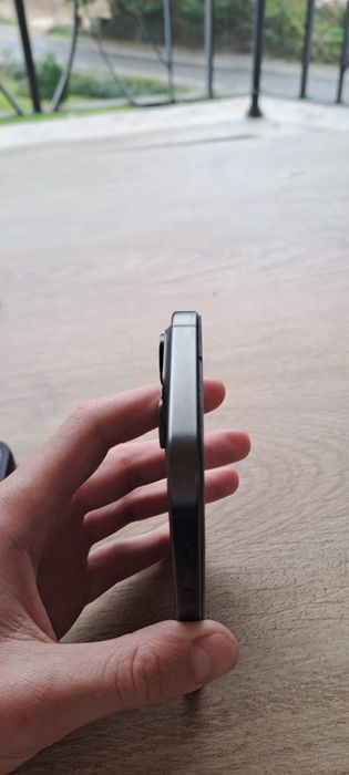 iPhone 15 pro 128gb