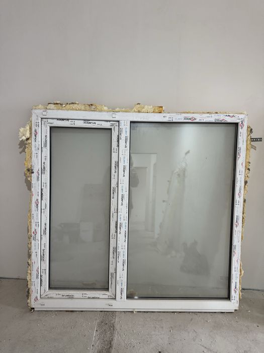 Продам пластиковое окно