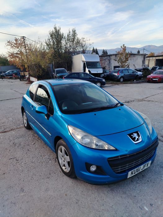 Пежо 207 1.4 95к.с на части!