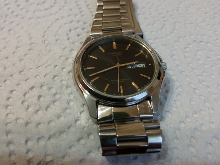 ORIENT -Кварцов часовник