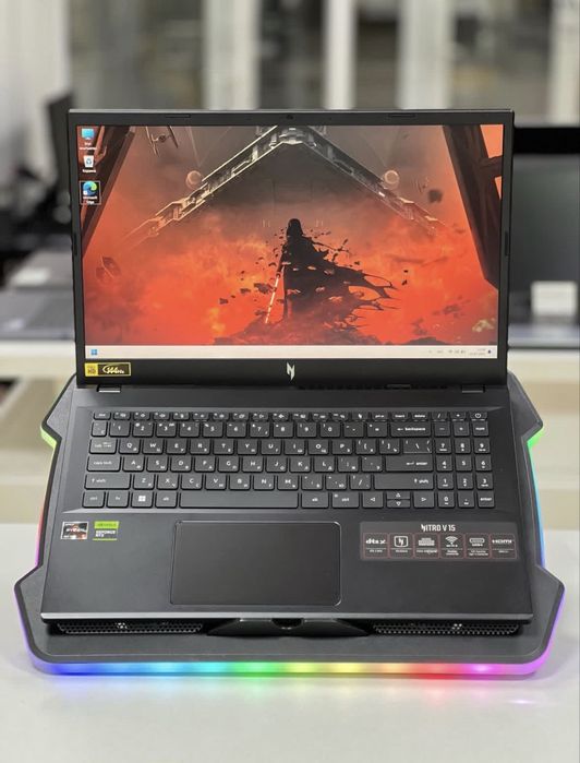 Acer NITRO V15 | RTX 4050 + Ryzen 5 7535HS