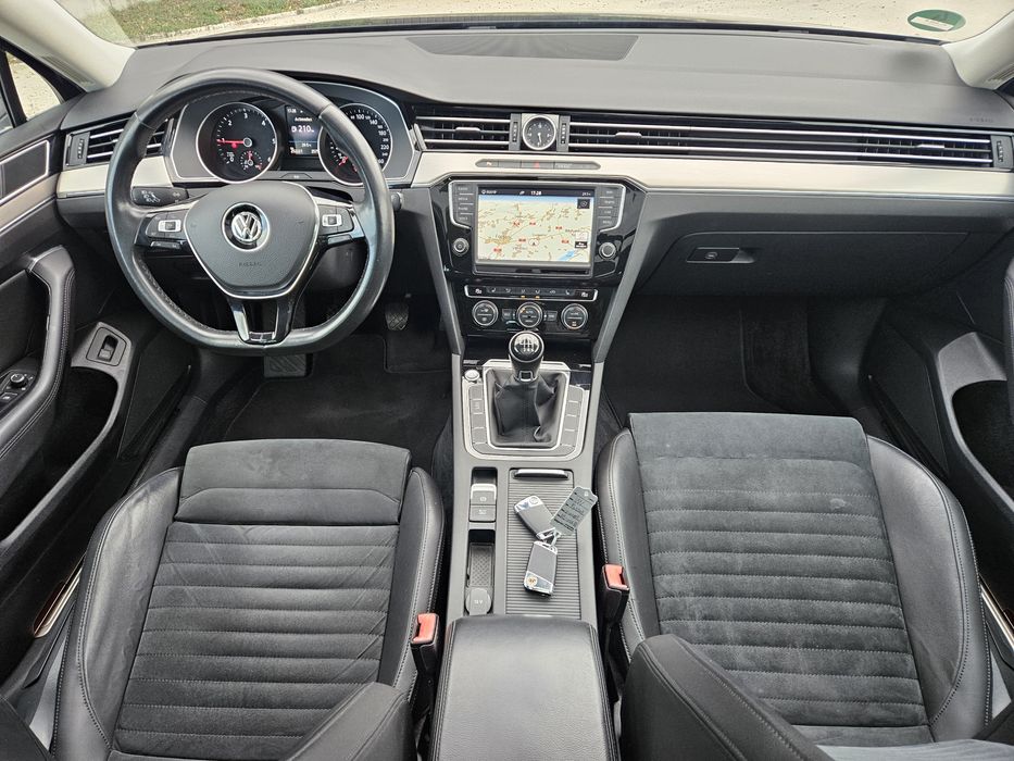 Volkswagen Passat Highline - Impecabil