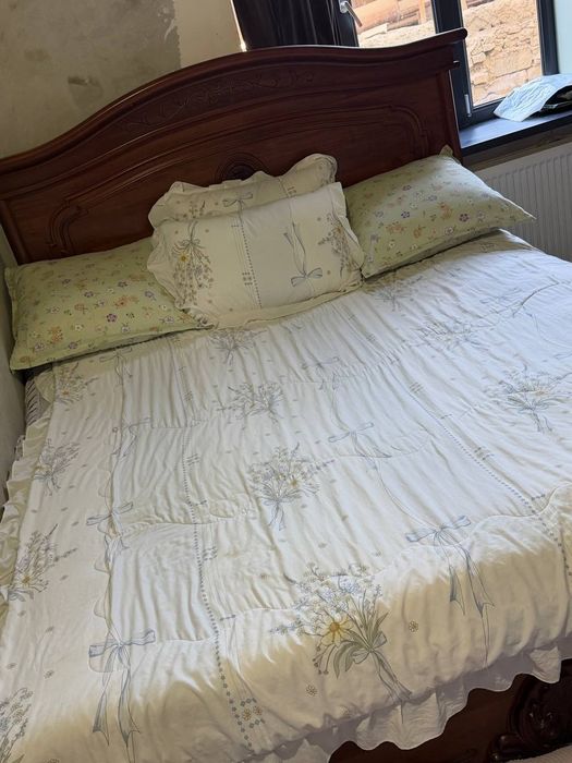 Spalni mebel sotiladi! Xolati yaxshi! Sifatli maxsulotdan tayyorlangan