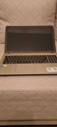 Laptop ASUS I3 -SSD