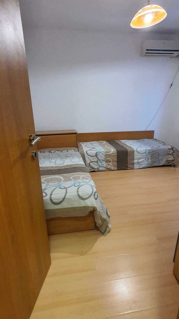Дава се под наем Двустаен апартамент в Търговище, Запад 2 - 65 кв.м за 255 € - Снимка #5