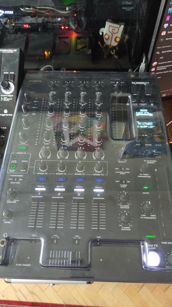 Mixer Denon x1850 нов.