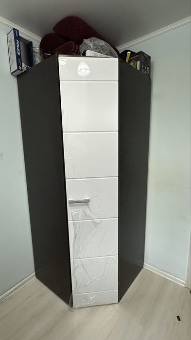 Продам угловой шкаф «Вегас»