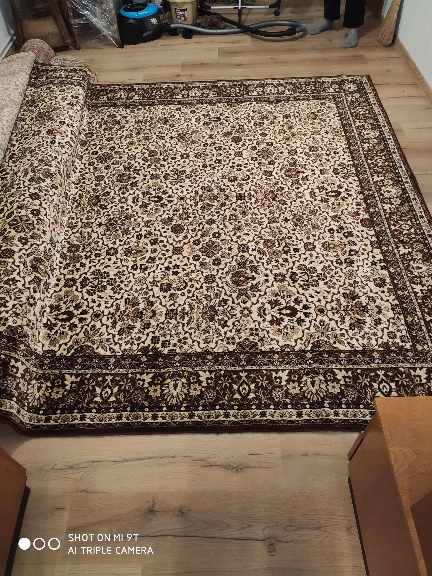 Персийски килими, чисто нови,различни видове цветове и размери!