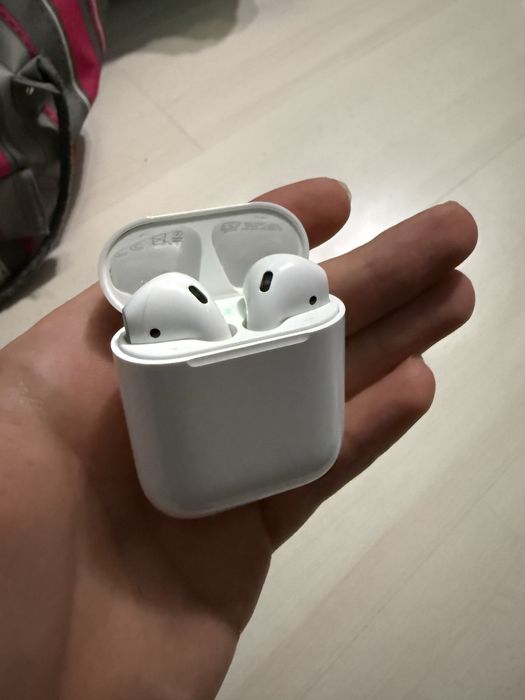 оригинални Apple Airpods 2