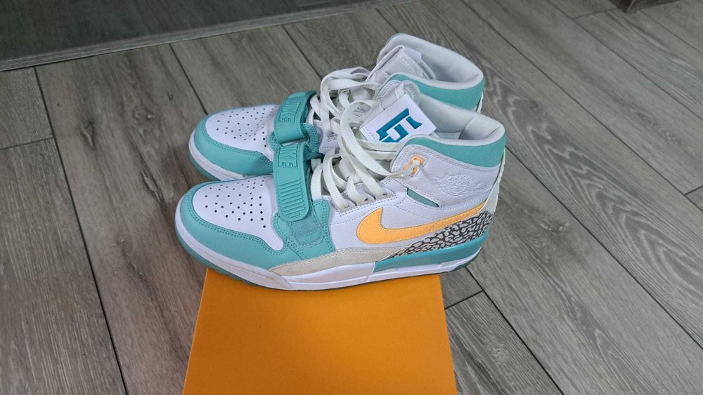 Air Jordan Legacy 312