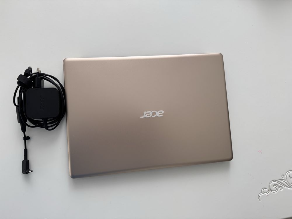Ультрабук Acer Swift 1