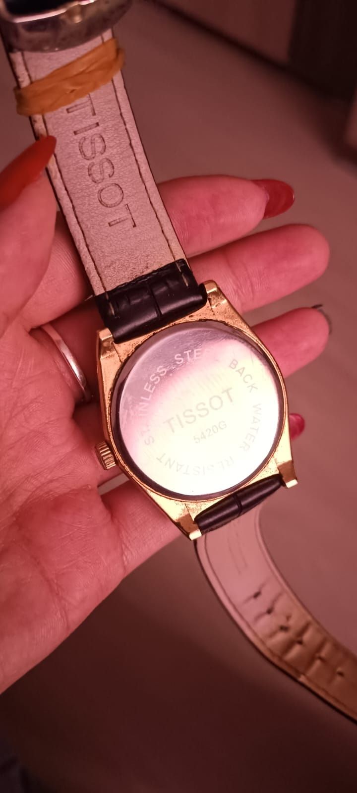 Срочно продам Наручные часы Tissot