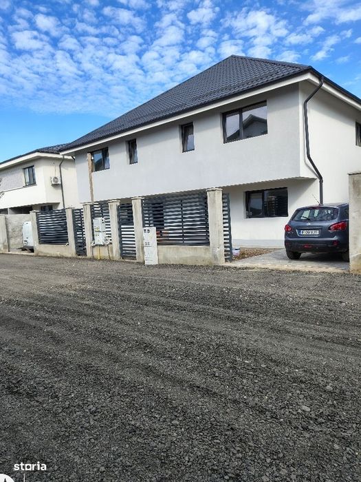 Casa/Duplex/P+1+M/Dormitor matrimonial/Strada Diamantului