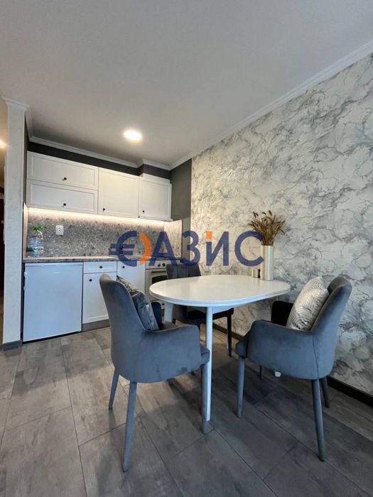 Студио на първа линия море," премиер Форт Бийч", Свети Влас, България,