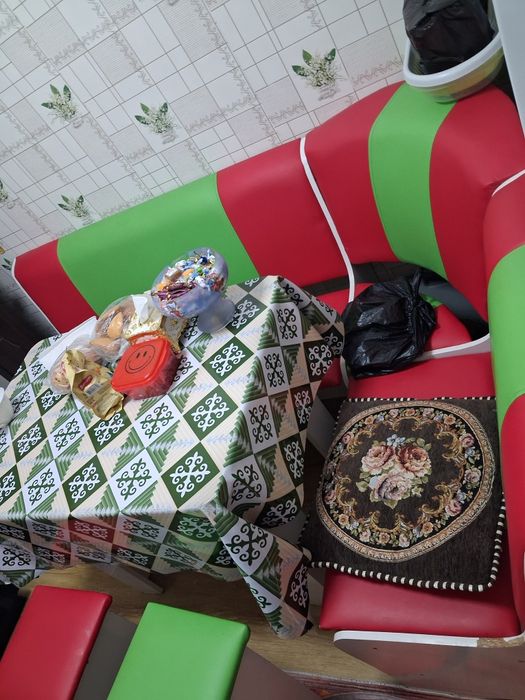 Продоётсия кухнойе уголок