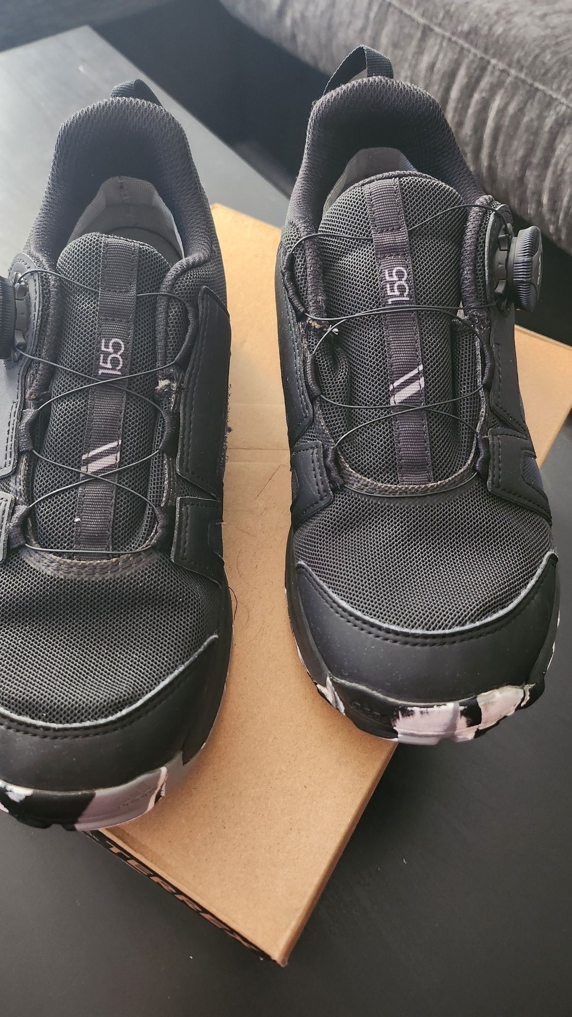 Geox, Adidas Terrex boa и камуфлажни боти 38 номер