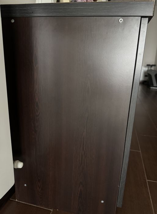 Comodă maronie mare