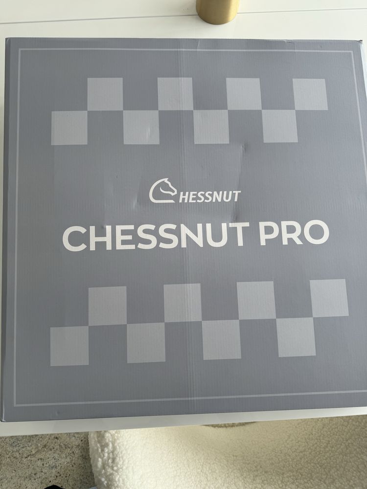 Tabla de sah smart table Chessnut Pro