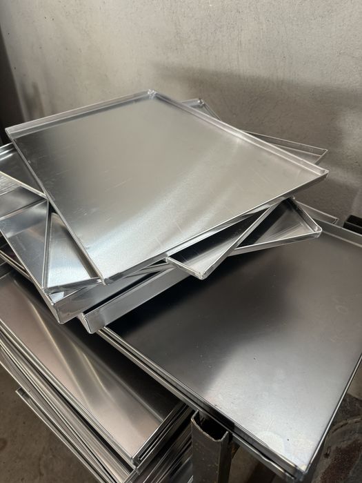 Алуминиеви тави сладкарство и хлебарство