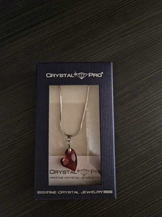 Колие със Сваровски/Swarovski сърце